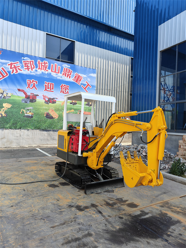 柴油液壓挖掘機(jī)